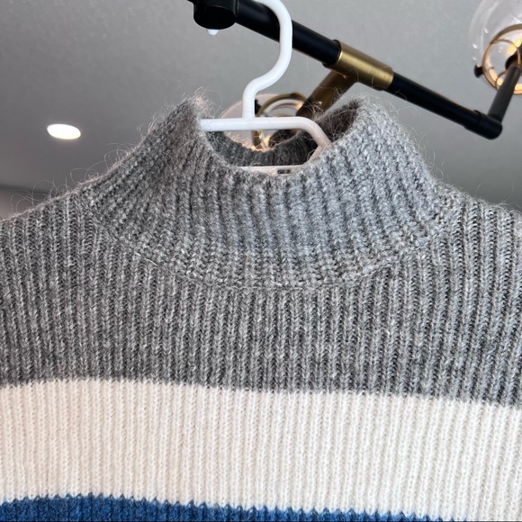 Zara Striped knit sweater. Mohair blend wool. Size M - Picture 4 of 4